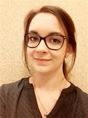 Kasia - absolwentka I LO im. Bartłomieja Nowodworskiego w Krakowie